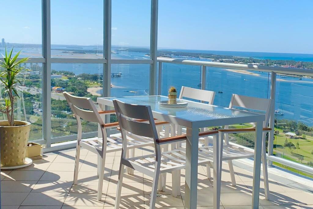 Southport Sea Views - Shores Apartment Gold Coast Luaran gambar